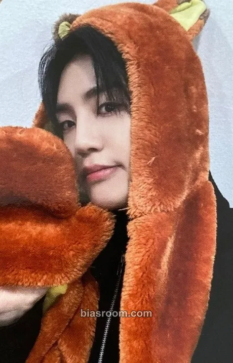 Lee Jiham PINATA Photocard - A.C.E - A.C.E K-pop photocard