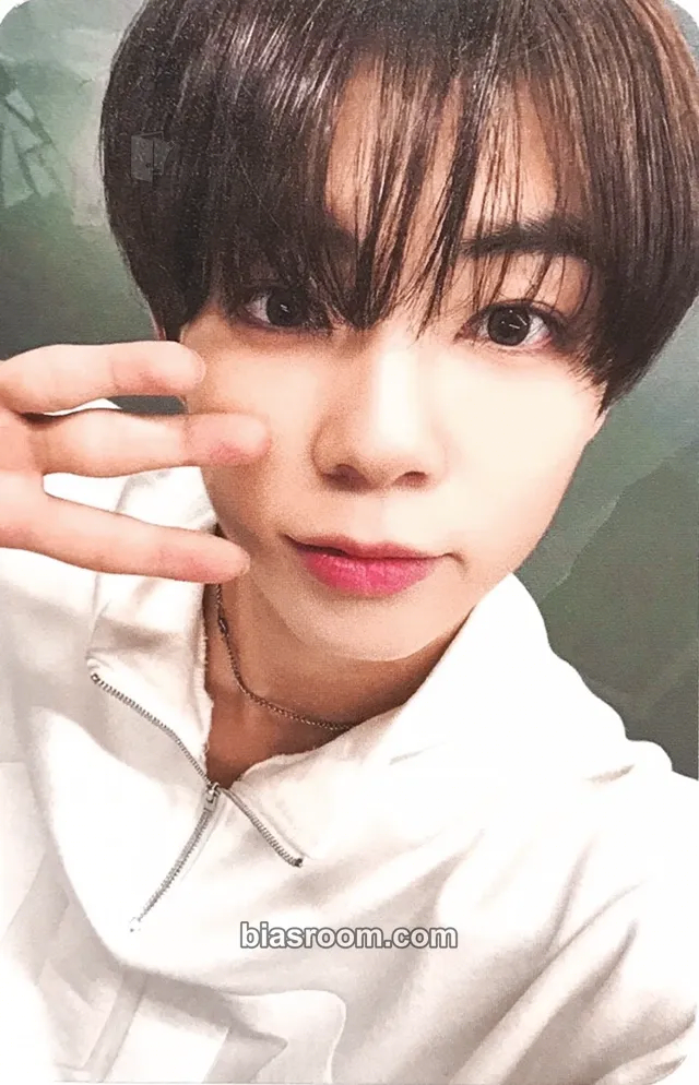 8TURN WhosfanCafe QR認証 フォトカード ミンホ 8TURN 
