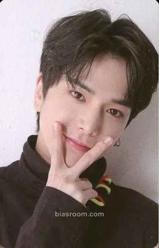 Younghoon THE ONLY Photocard - THE BOYZ - THE BOYZ K-pop photocard