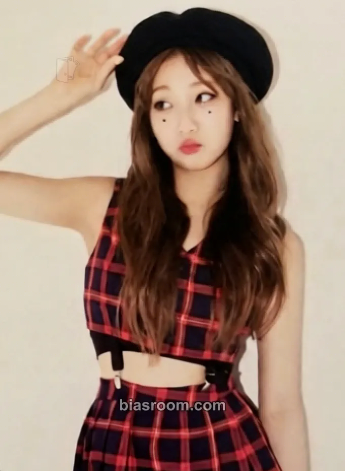 Seungyeon NU.CLEAR Photocard - CLC - CLC K-pop photocard