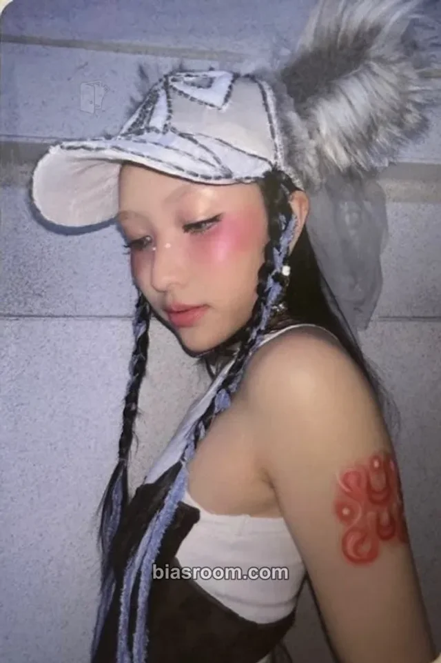 XG - MAYA - New DNA Album pob (pre-order benefit) tower records lucky draw