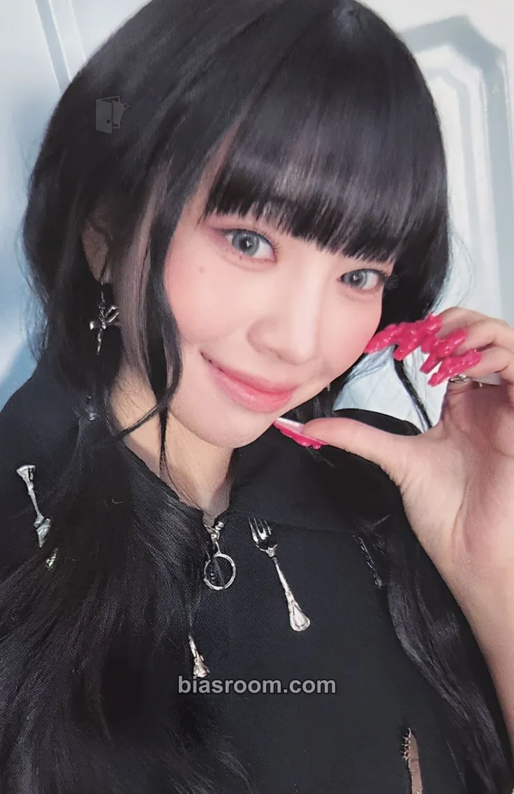 Nana SWICY Photocard - UNIS - UNIS K-pop photocard