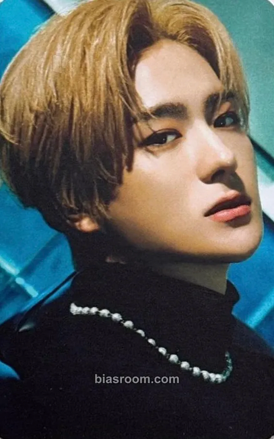 Hyunjae Be Awake Photocard - THE BOYZ - THE BOYZ K-pop photocard
