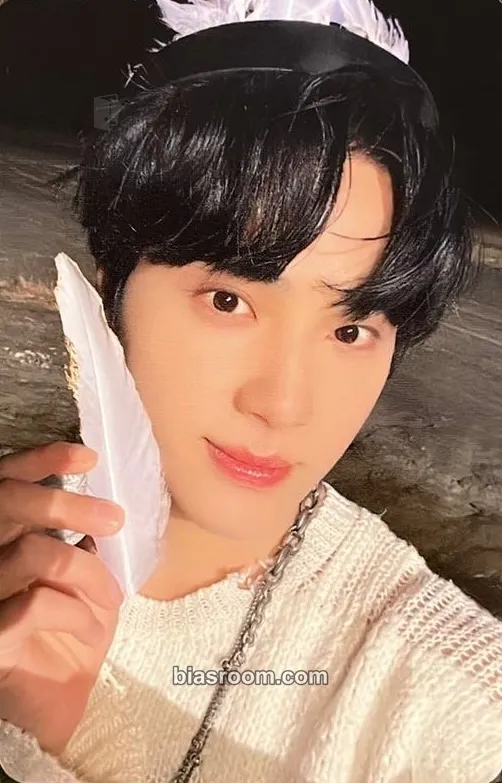 Haknyeon Be Awake Photocard - THE BOYZ - THE BOYZ K-pop photocard