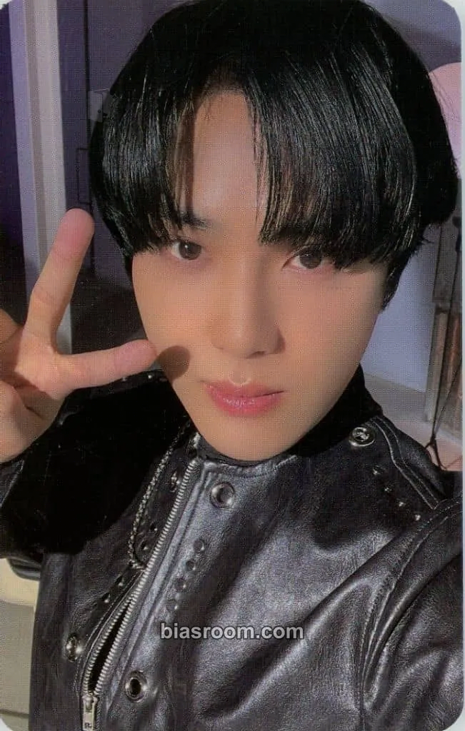 Haknyeon Be Awake Photocard - THE BOYZ - THE BOYZ K-pop photocard