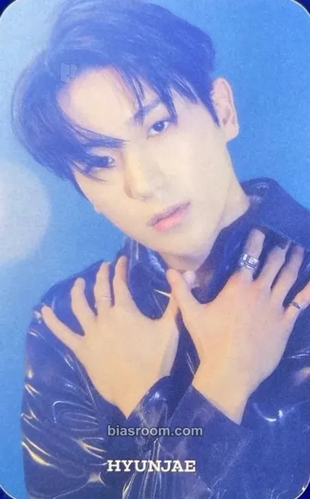 THE BOYZ - Hyunjae - Breaking Dawn Album album photocard hush version sticker