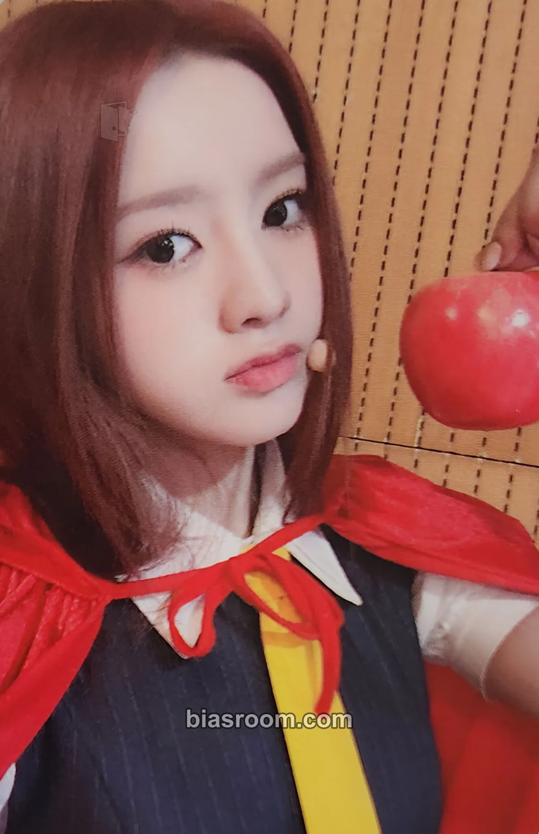 Elisia SWICY Photocard - UNIS - UNIS K-pop photocard
