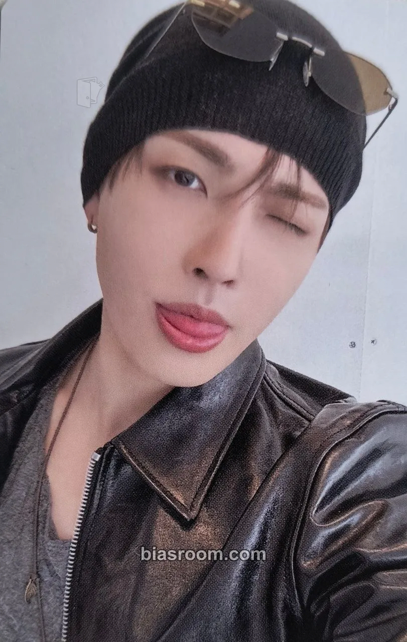 Hongjoong POP-UP: Lemon Drop (Line Friends) Photocard - ATEEZ - ATEEZ K-pop photocard