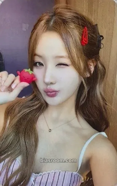 Belle 224 Photocard - KISS OF LIFE - KISS OF LIFE K-pop photocard