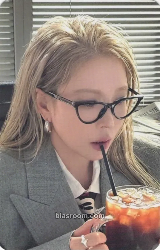BoA Crazier Photocard - BoA K-pop photocard