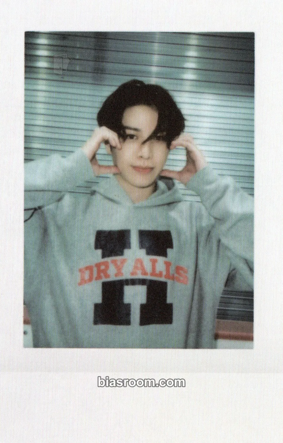 So Junghwan 2025 Season's Greetings - Team Treasure Photocard - TREASURE - TREASURE K-pop photocard