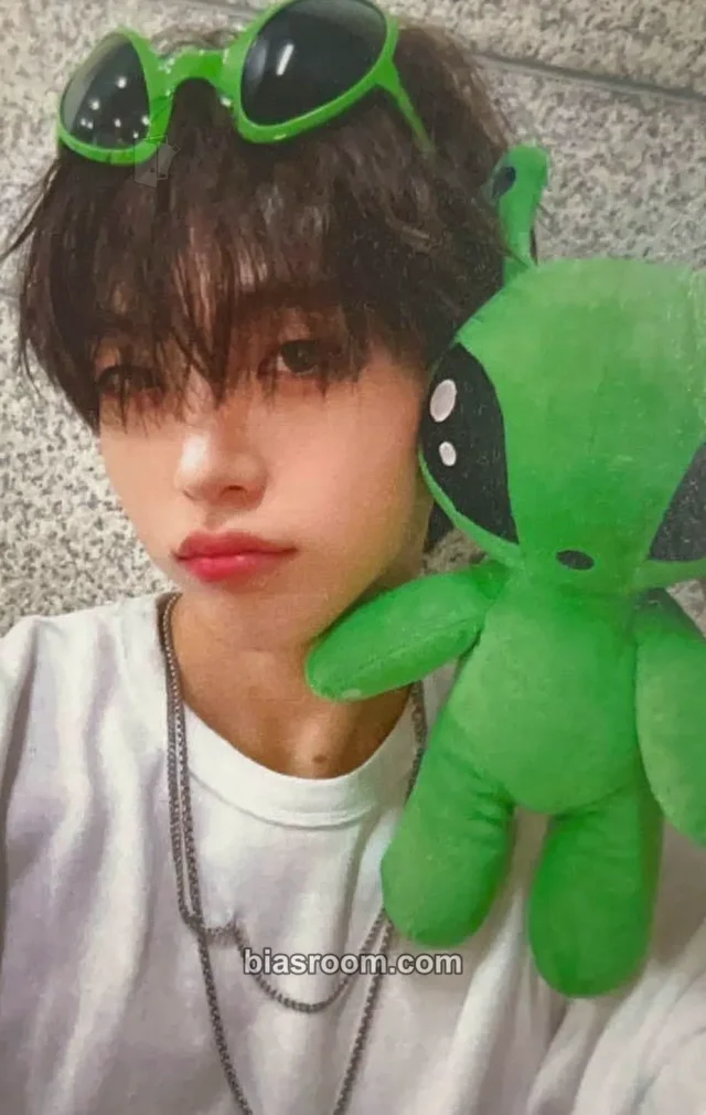 CRAVITY - Hyeongjun - Dare to Crave: Epilogue Album pob (pre-order benefit) soundwave