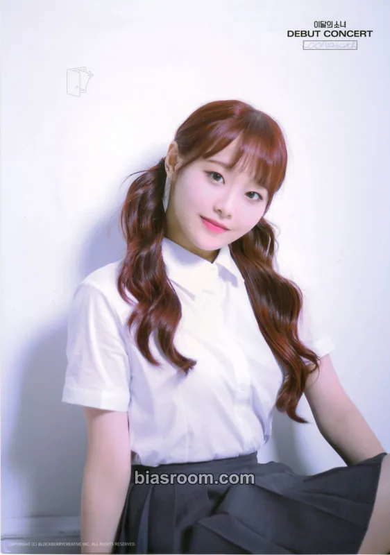 Chuu LOONA 1st Concert: LOONAbirth Photocard - LOONA - LOONA K-pop photocard