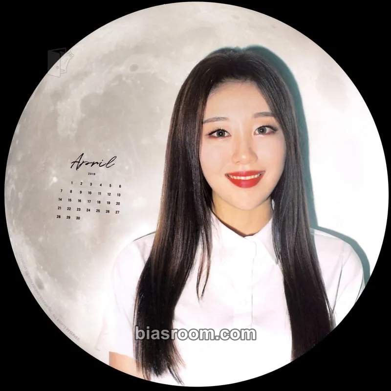Yves LOONA 1st Concert: LOONAbirth Photocard - LOONA - LOONA K-pop photocard