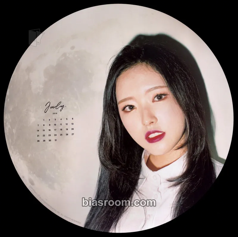 HyeJu LOONA 1st Concert: LOONAbirth Photocard - LOONA - LOONA K-pop photocard