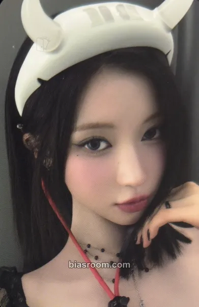 Asa Horn Headband Photocard - BABYMONSTER - BABYMONSTER K-pop photocard