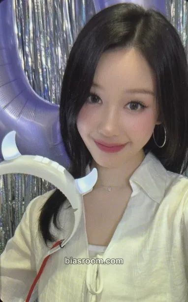 Pharita Horn Headband Photocard - BABYMONSTER - BABYMONSTER K-pop photocard