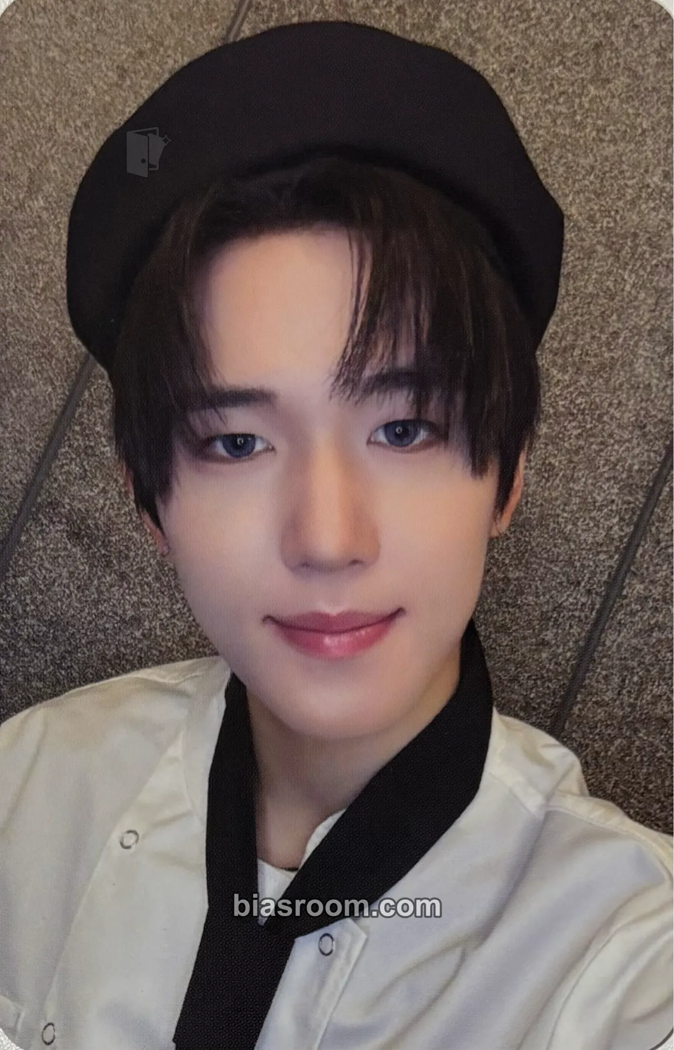 Gihyeon Paris Fanmeeting Photocard - NouerA - NouerA K-pop photocard