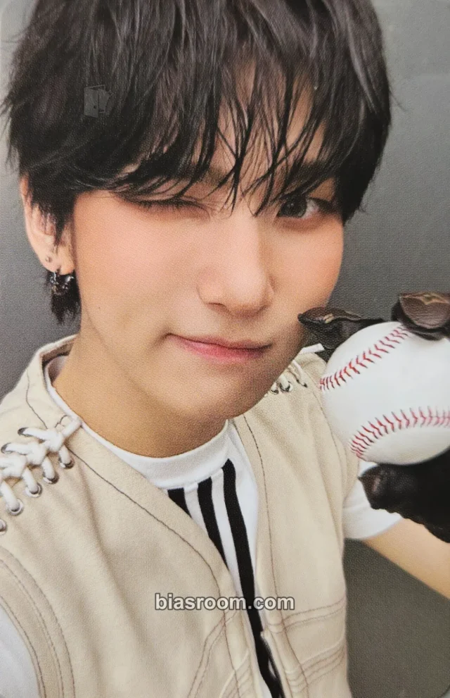 NOWZ - Yeonwoo - PLAY BALL Album album photocard general version