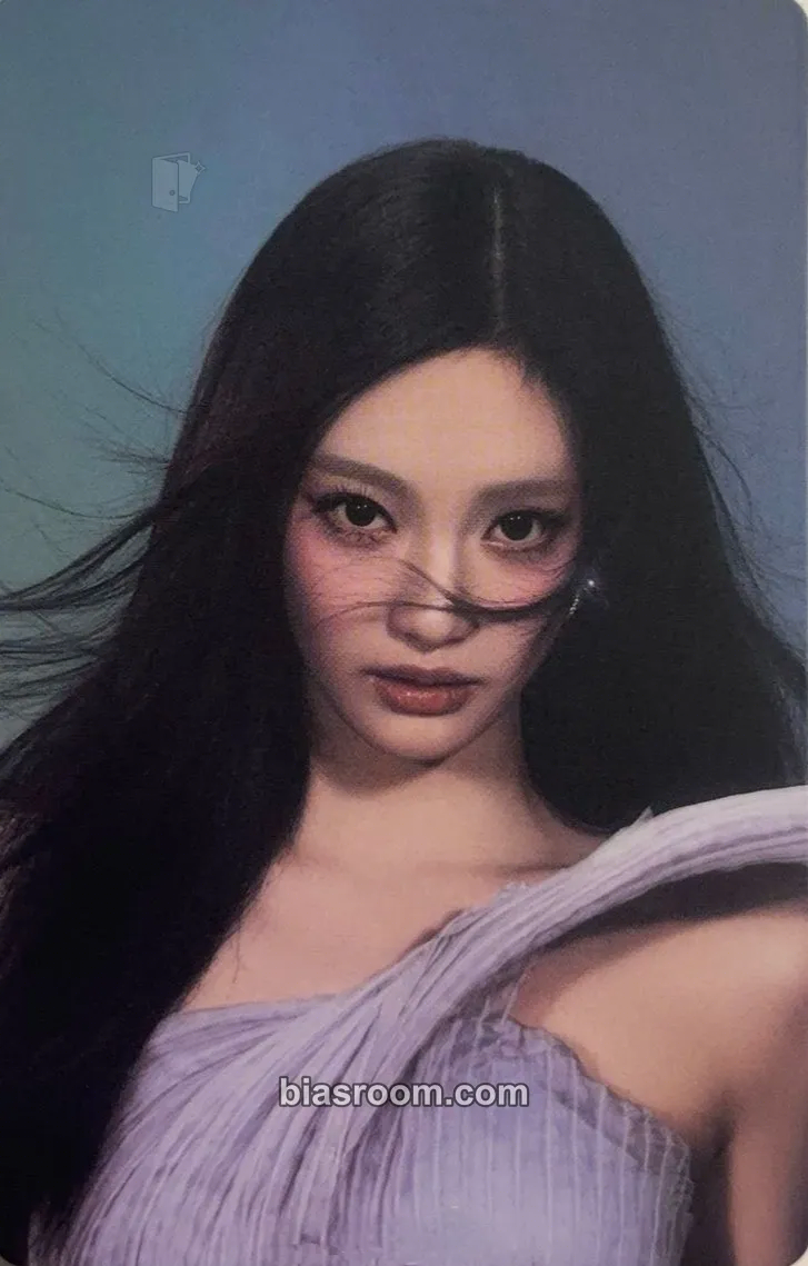 Ningning Aespa x Metal Magazine (China) Photocard - aespa - aespa K-pop photocard