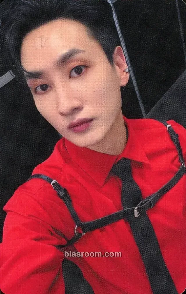SUPER JUNIOR - Eunhyuk - SMTown Live 2025 Event random photocard tokyo japan tour merch