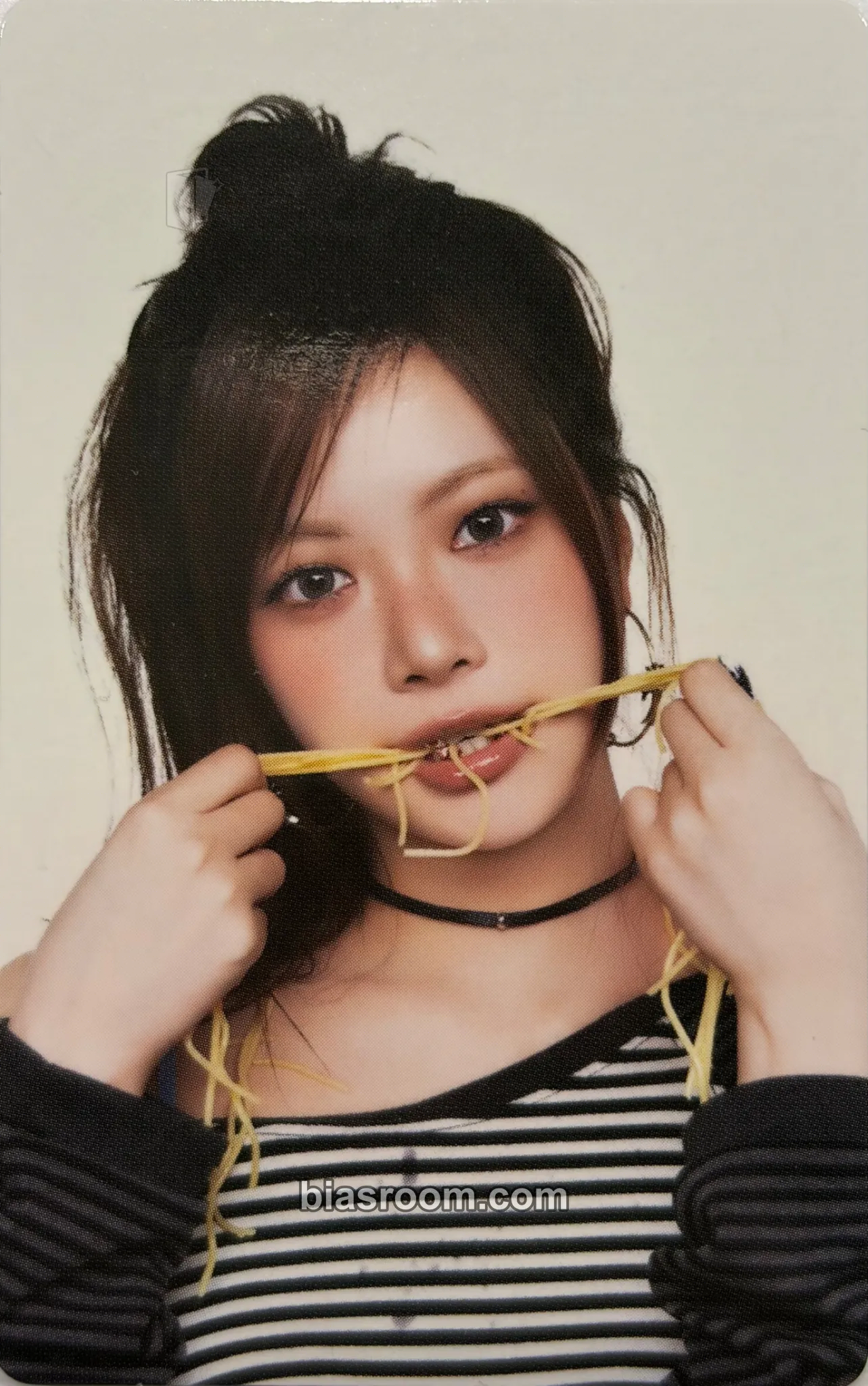 Hong Eunchae SPAGHETTI Photocard - LE SSERAFIM - LE SSERAFIM K-pop photocard