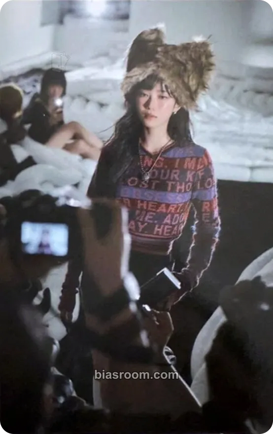 Kazuha CRAZY Photocard - LE SSERAFIM - LE SSERAFIM K-pop photocard