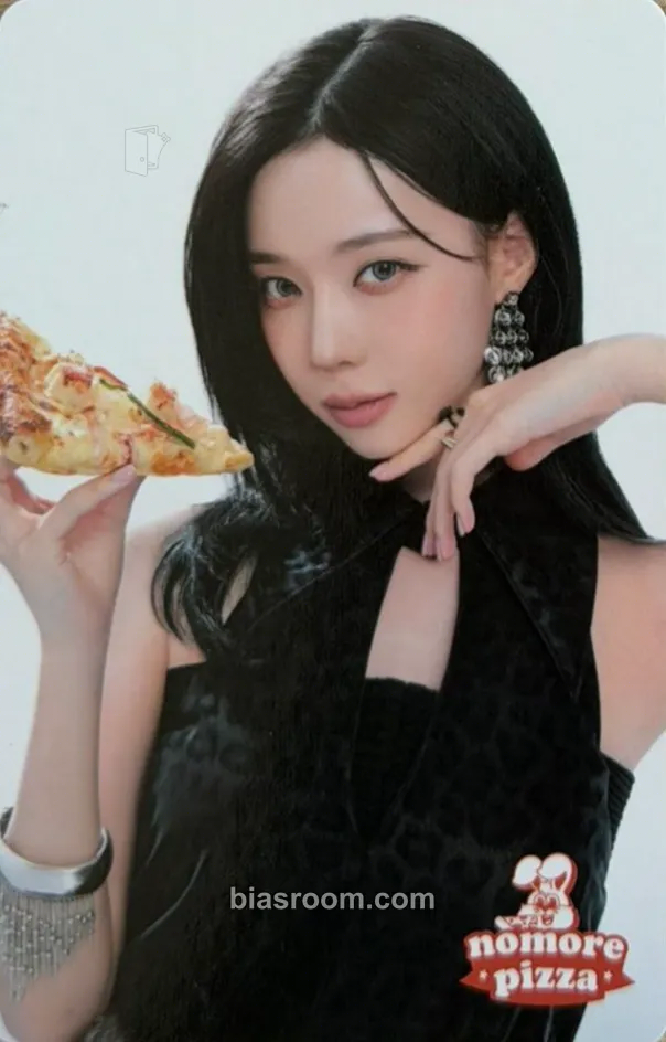 Winter aespa x no more pizza Photocard - aespa - aespa K-pop photocard