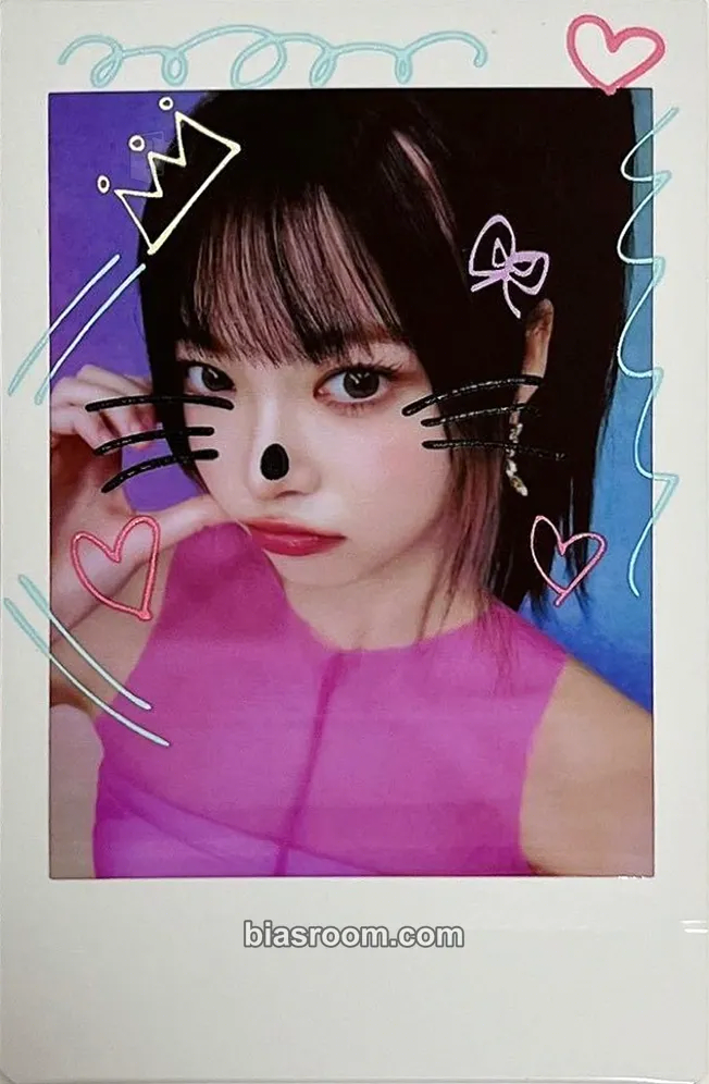 Hong Eunchae Easy Crazy Hot Tour (2025) Photocard - LE SSERAFIM - LE SSERAFIM K-pop photocard