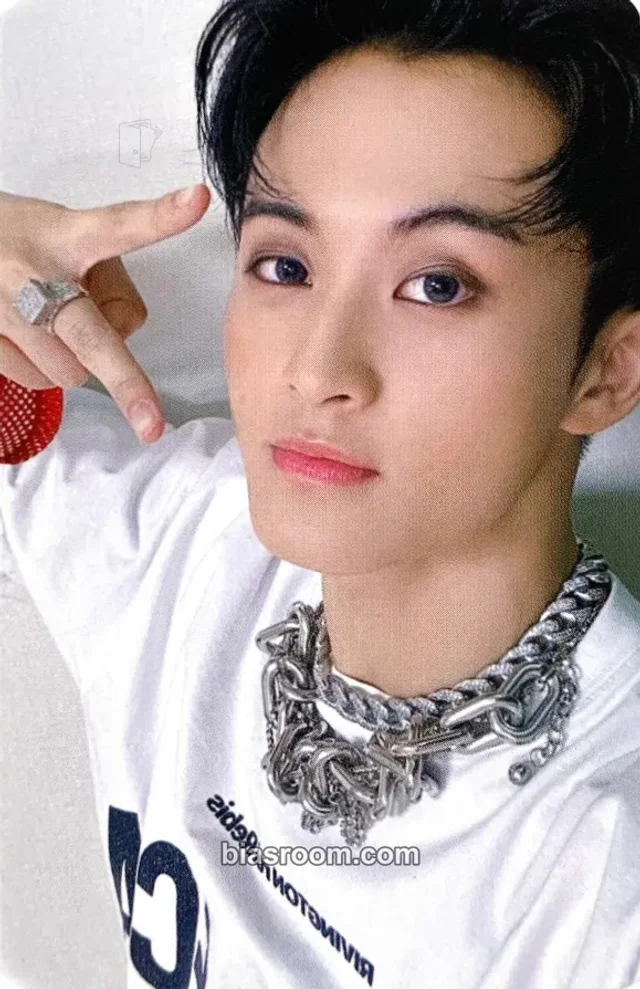 NCT DREAM - Mark - ISTJ Album withmuu pob (pre-order benefit)