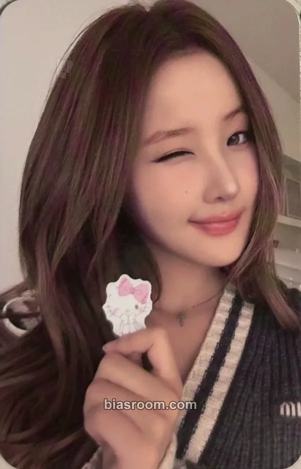 Belle 224 Photocard - KISS OF LIFE - KISS OF LIFE K-pop photocard