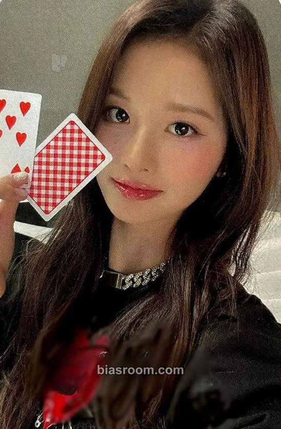 Sullyoon ENTWURF Photocard - NMIXX - NMIXX K-pop photocard