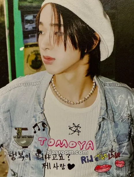 Tomoya Ride the Vibe Photocard - NEXZ - NEXZ K-pop photocard
