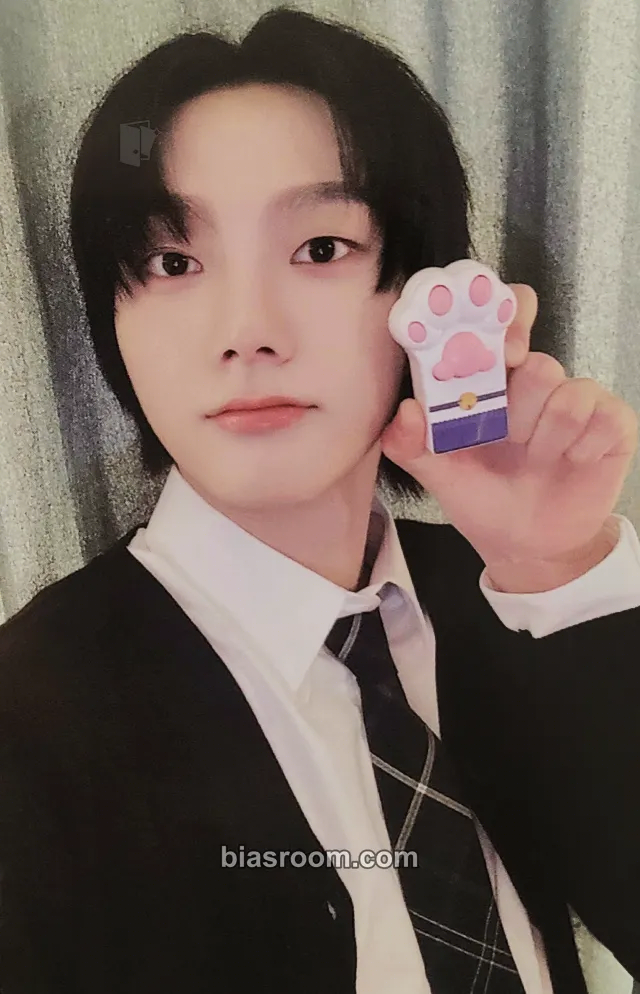 Sungho HOW? Photocard - BOYNEXTDOOR - BOYNEXTDOOR K-pop photocard