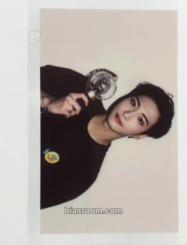 ATEEZ - Seonghwa - The Fellowship: Beginning of the End in Seoul DVD/Blu-Ray Other polaroid polaroid set dvd inclusion