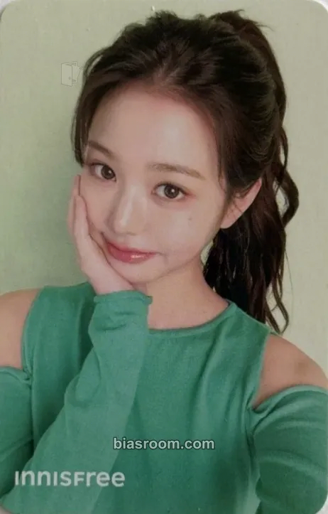 Wonyoung Wonyoung x Innisfree Photocard - IVE - IVE K-pop photocard