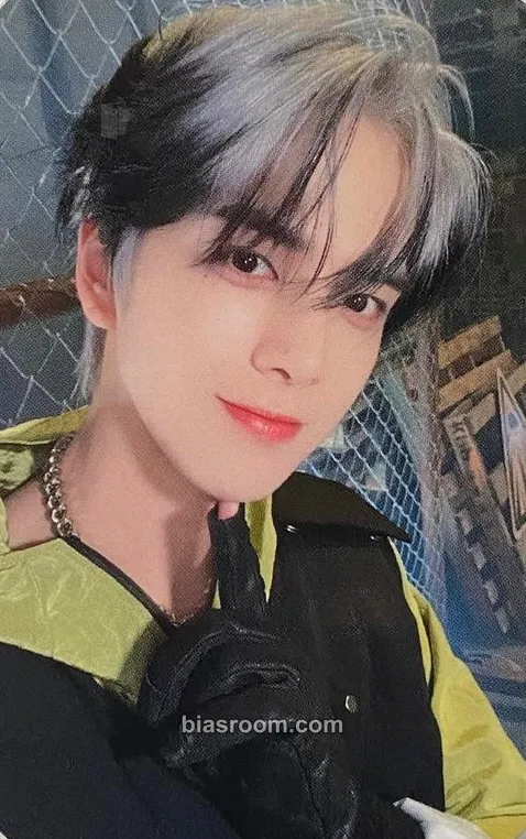 Younghoon Phantasy Pt. 2: Sixth Sense Photocard - THE BOYZ - THE BOYZ K-pop photocard
