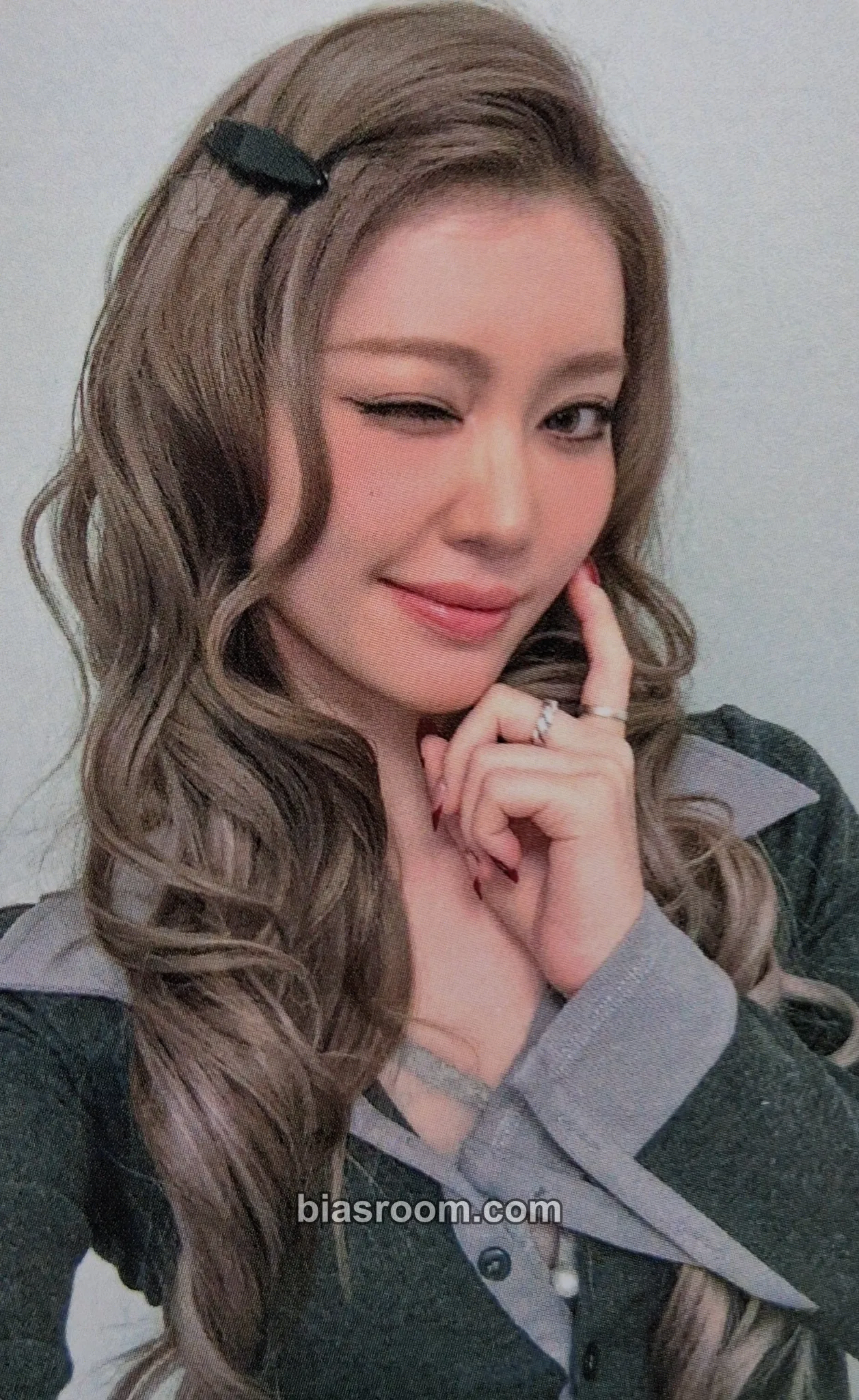 Xiaoting Crack Code Photocard - Kep1er - Kep1er K-pop photocard