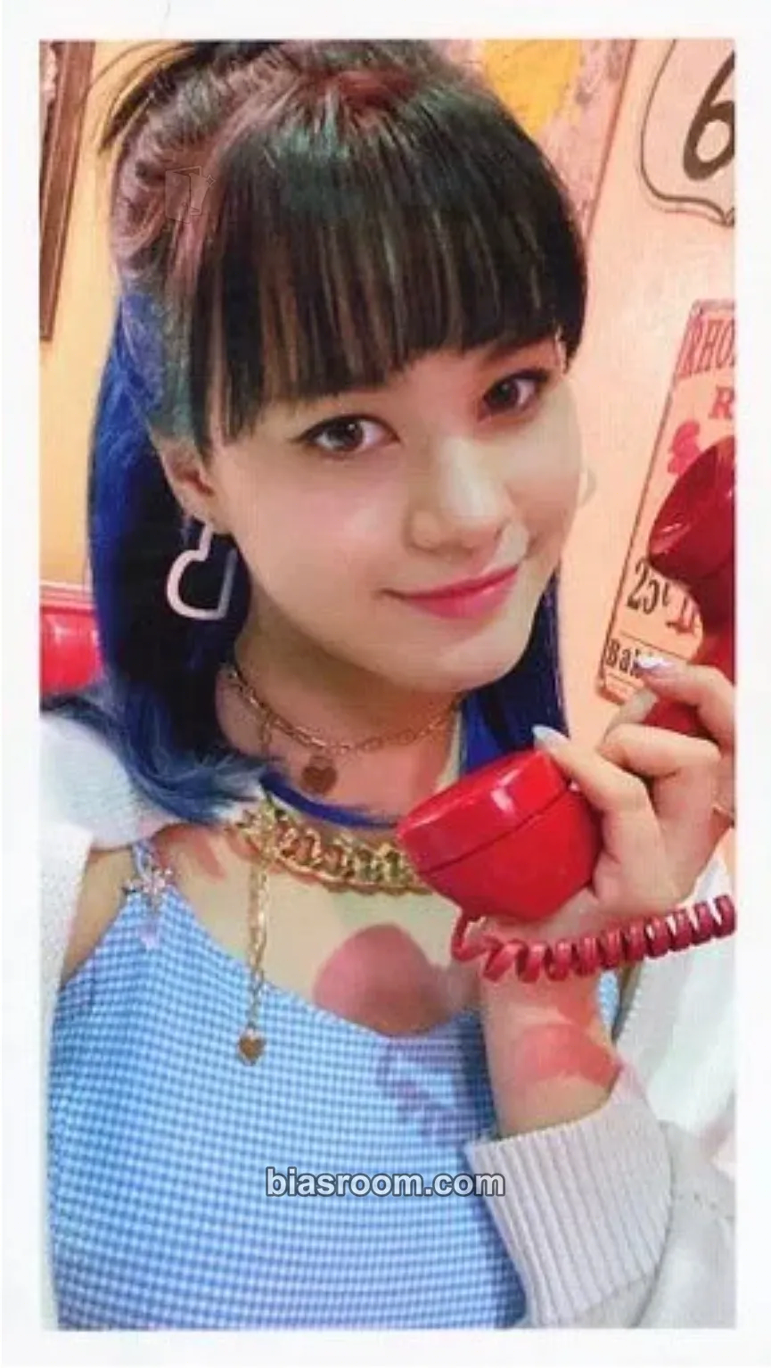 Nina Take a picture / Poppin’ Shakin’ Photocard - NiziU - NiziU K-pop photocard