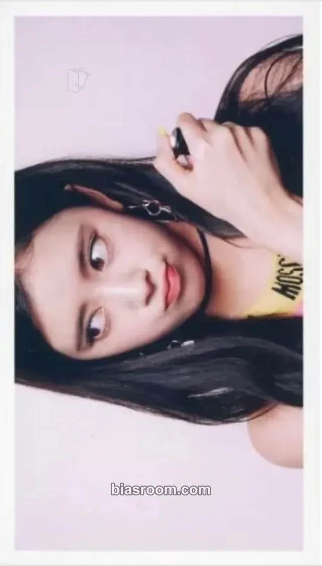 NiziU - Rima - Take a picture / Poppin’ Shakin’ Album album photocard fanclub version