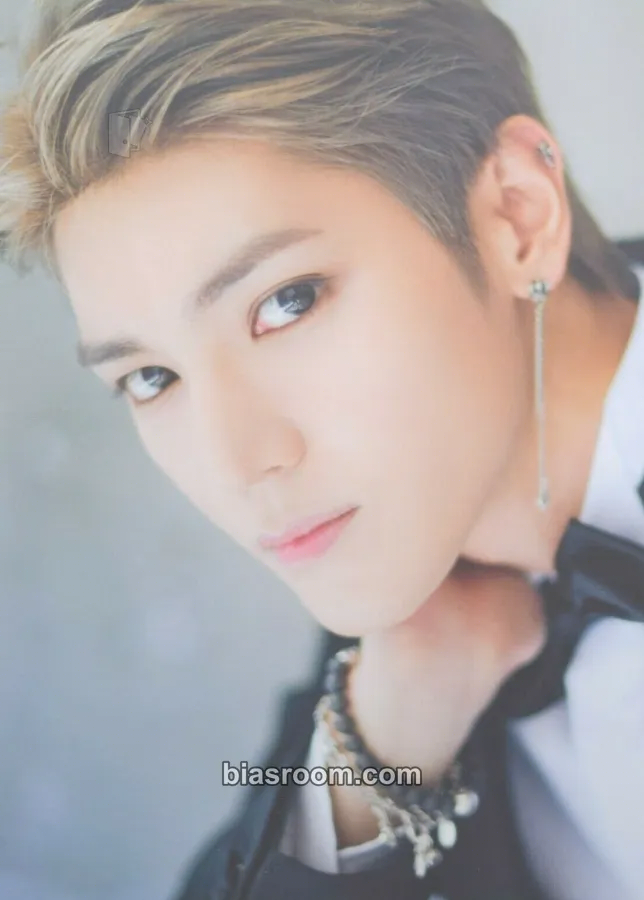 Taeyong Dicon Vol.5 'NCT 127 and City of Angel' (Dispatch Magazine) Photocard - NCT 127 - NCT 127 K-pop photocard