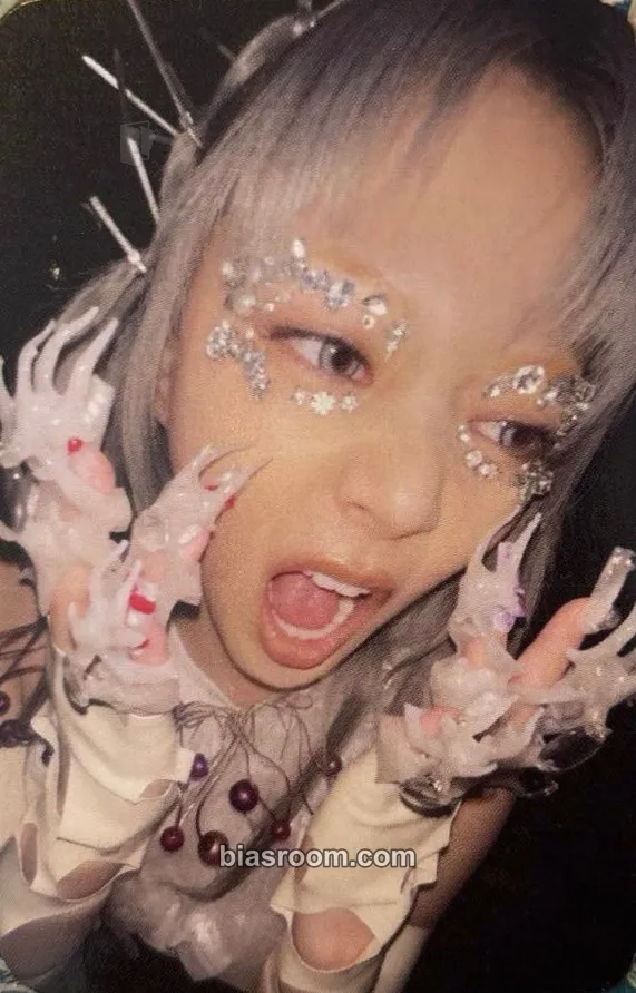 HINATA AWE Photocard - XG - XG K-pop photocard