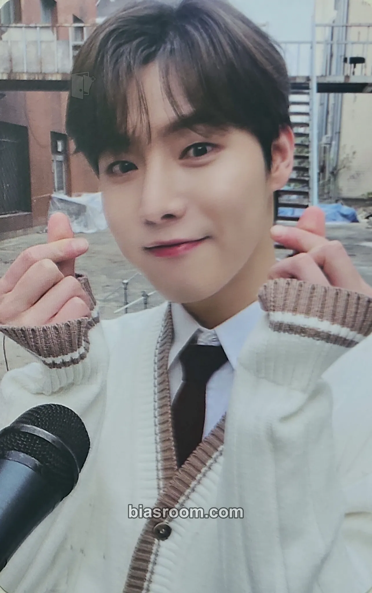 Yonghoon Timeless (or A Small Room Full of Time) Photocard - ONEWE - ONEWE K-pop photocard