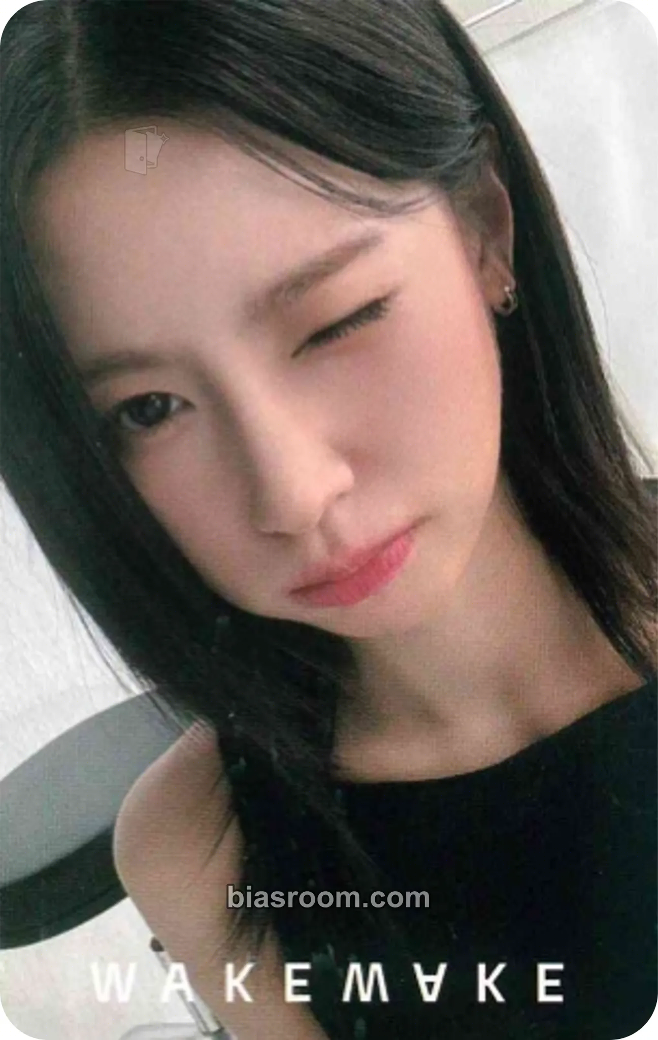Miyeon Miyeon x Wakemake Photocard - i-dle - i-dle K-pop photocard
