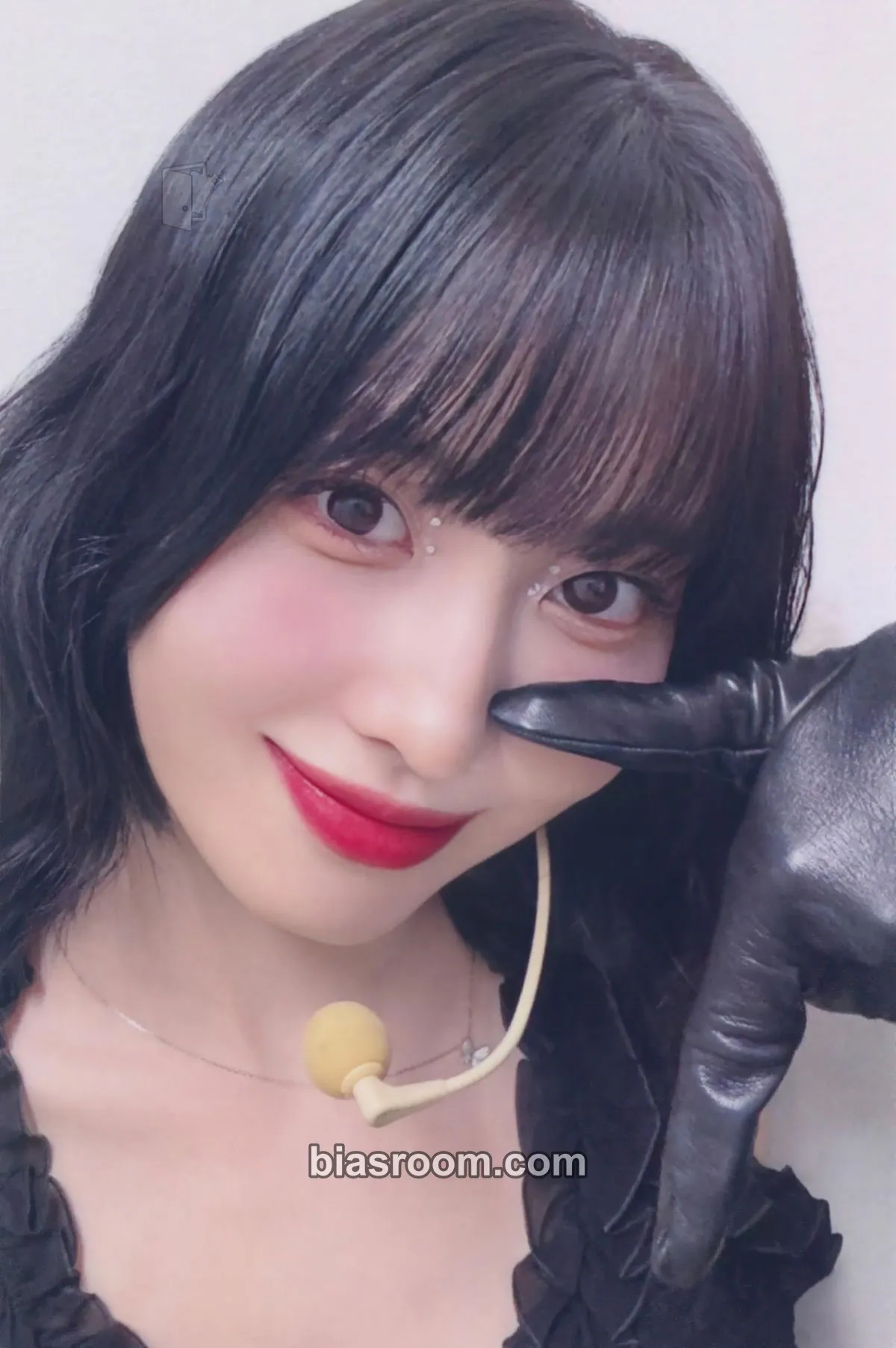 Momo ONCE JAPAN 7th Anniversary Photocard - TWICE - TWICE K-pop photocard