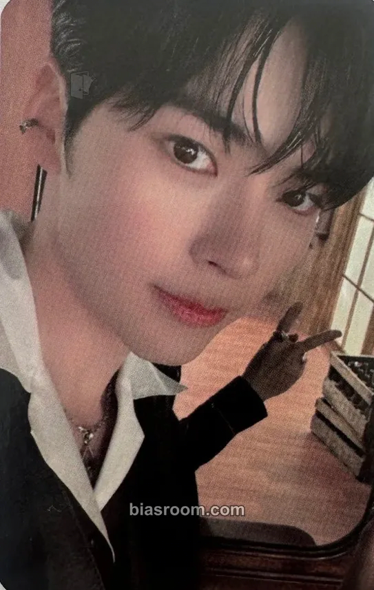 Hanbin You Had Me at Hello Photocard - ZEROBASEONE - ZEROBASEONE K-pop photocard