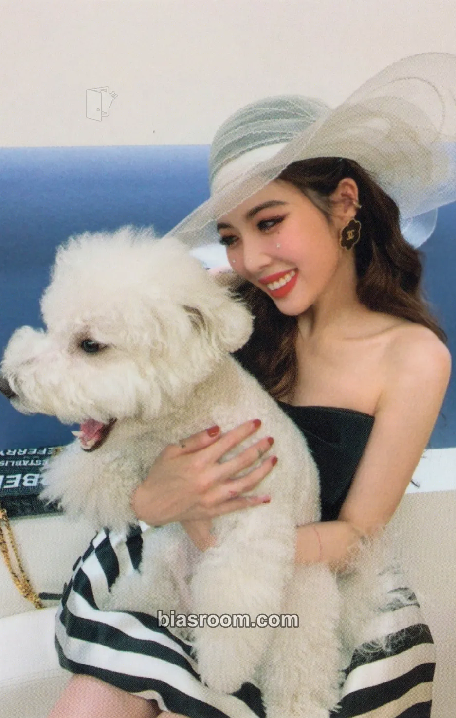 Hyuna Official FANCLUB 'A-ing’ - 1st Generation Fanship Photocard - HyunA - HyunA K-pop photocard