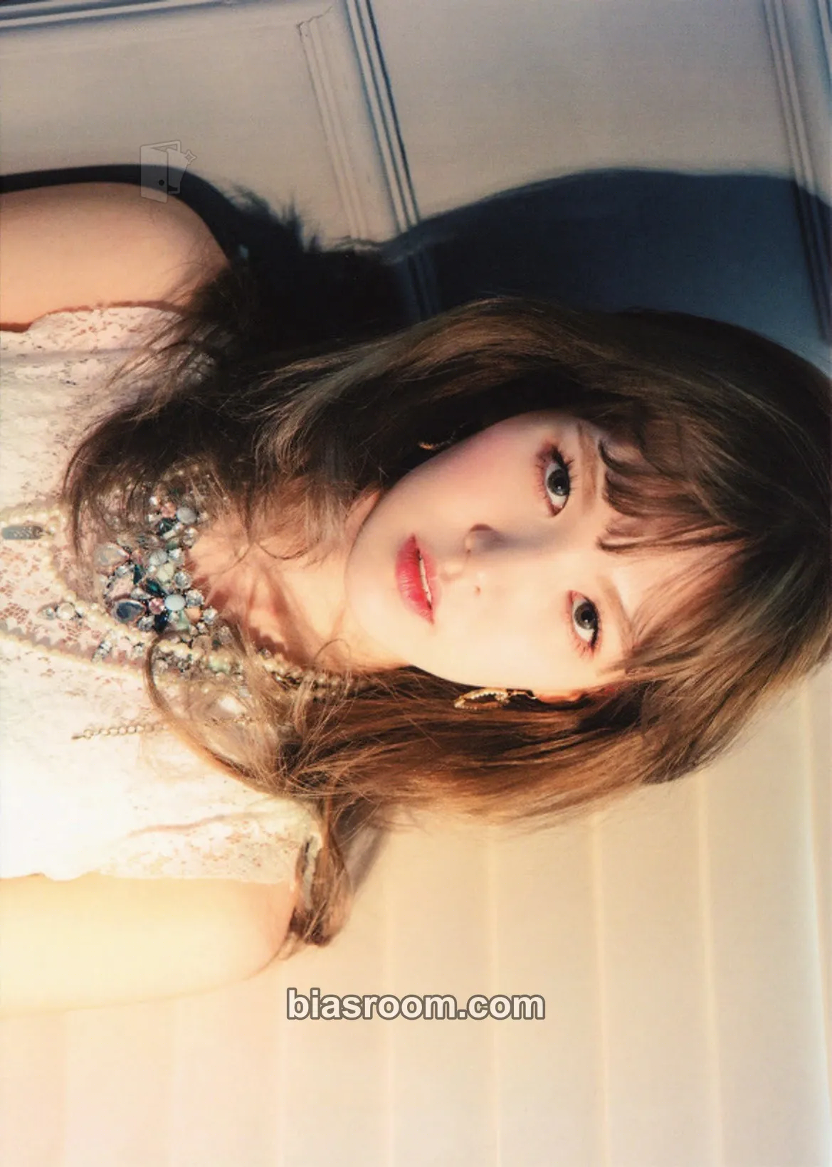 Wendy Russian Roulette Photocard - Red Velvet - Red Velvet K-pop photocard