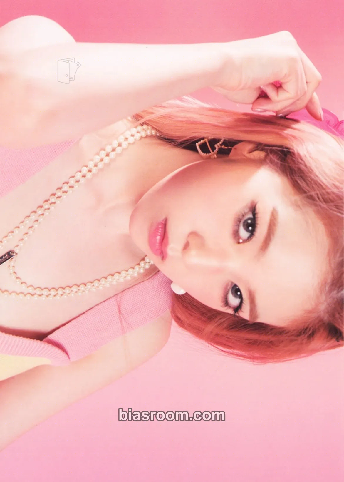 Irene Russian Roulette Photocard - Red Velvet - Red Velvet K-pop photocard