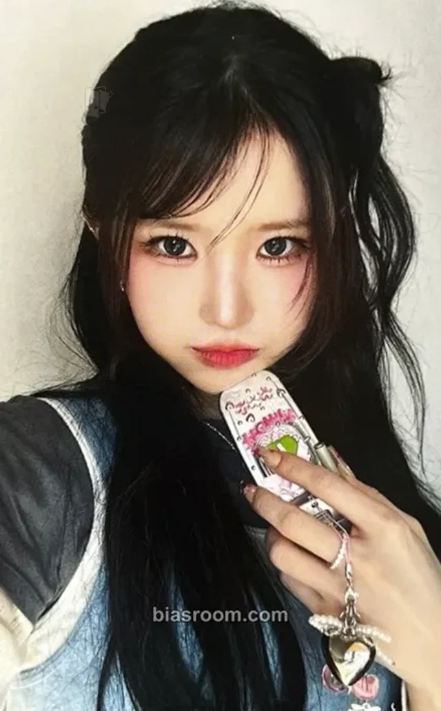 fromis_9 - Hayoung - LIKE YOU BETTER (Japanese ver.) Album first press only limited edition trading card